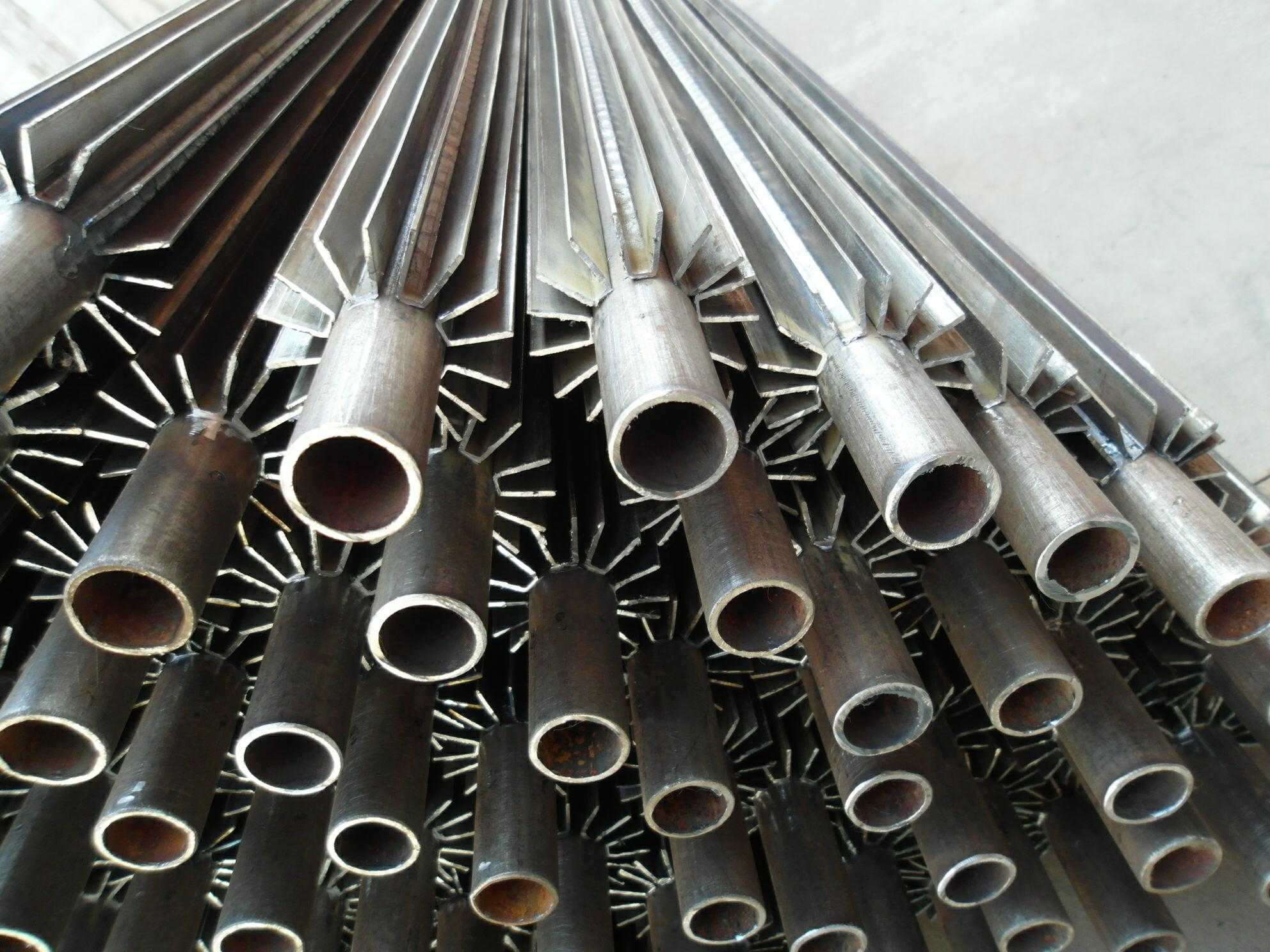 Longitudinal welded fin tube